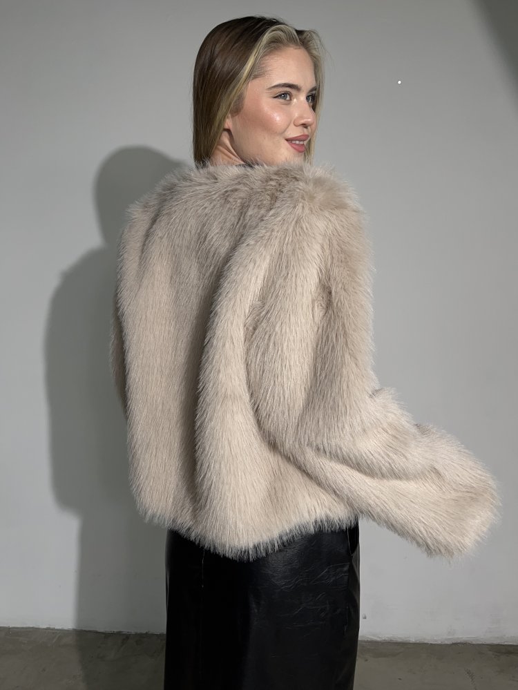 Шуба Exclusive 72459803\19