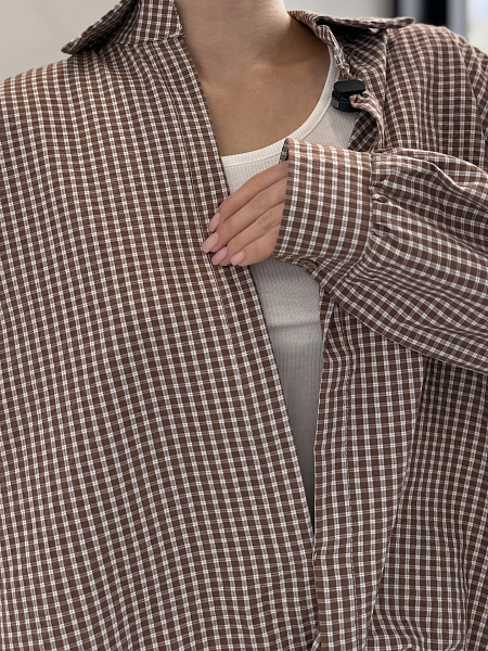 160379