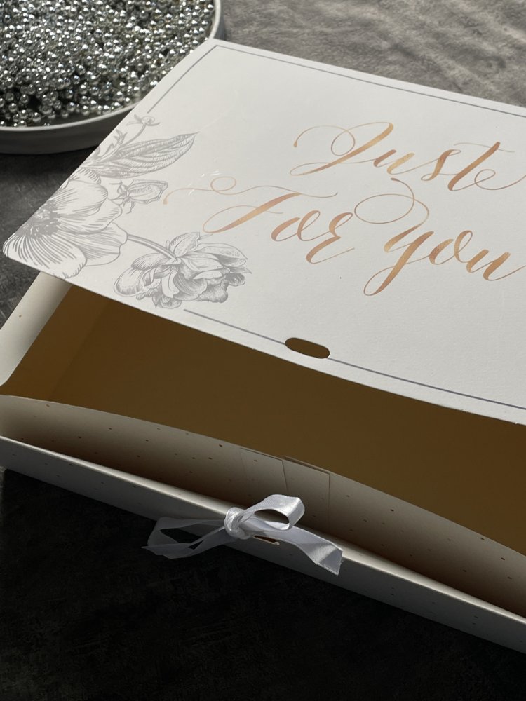 Коробка складная подарочная «Just for you», 31 × 24.5 × 8 см 72451091\717