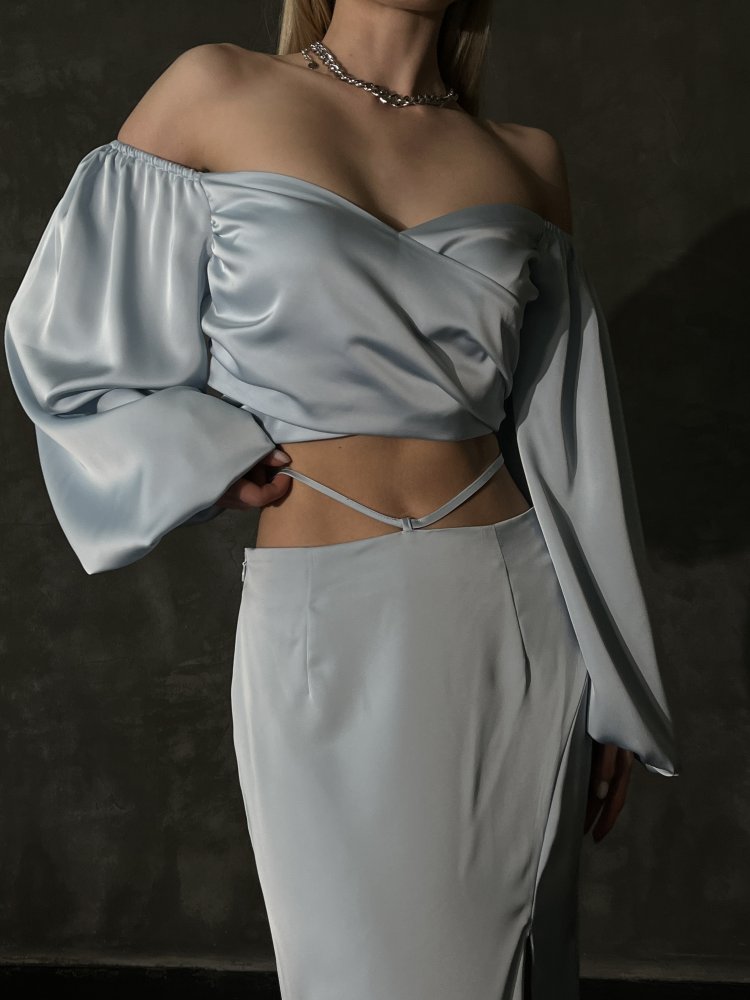 Костюм атласный с юбкой 72452991\20