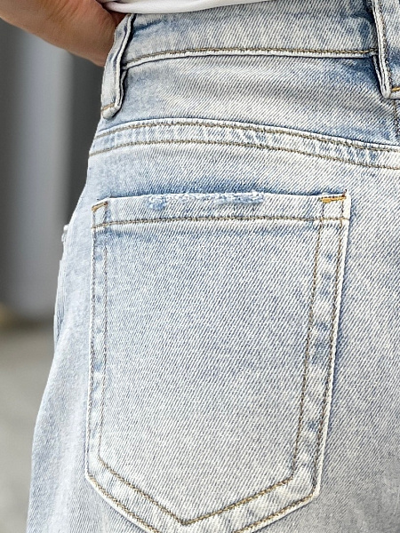 269500