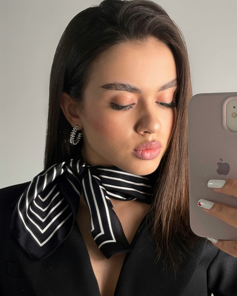 Шейный шёлковый платок 72446069\15