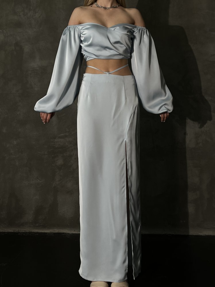 Костюм атласный с юбкой 72452991\20