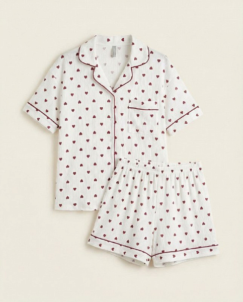 Пижама с шортами в серечко 72462020\25