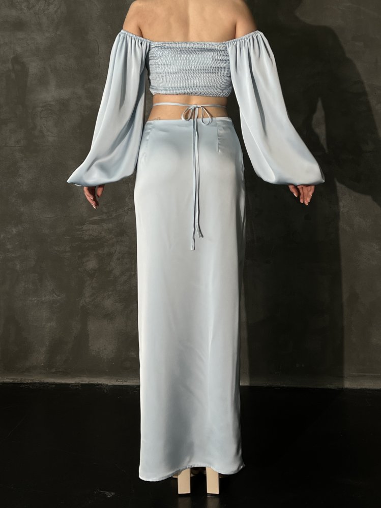 Костюм атласный с юбкой 72452991\20